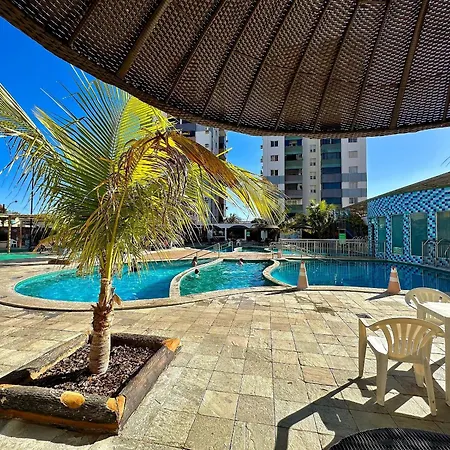 Lindo Apto No Residencial Aquarius Falt Service Caldas Novas Exterior photo
